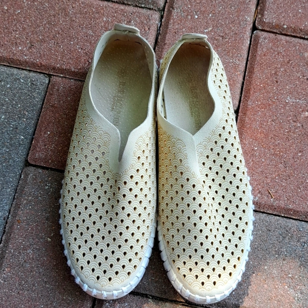Else jacobsen, size 36 euro (6 US), light beige